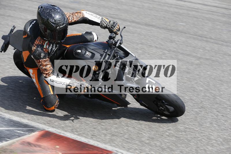 /27 12.06.2025 Ducati Schweiz Trackday Warmup  ADR/gruen-vert/27